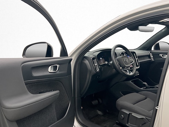 Volvo C40 16 of 30