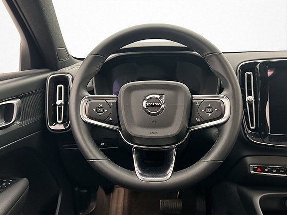 Volvo C40 15 of 30