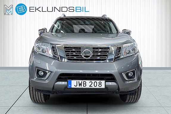 Nissan Navara 2 of 15