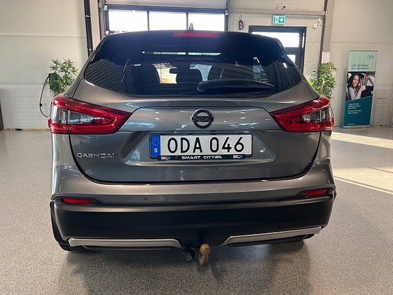 Nissan Qashqai 4 of 18