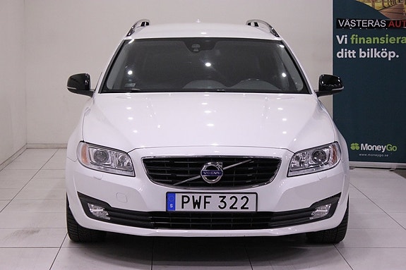 Volvo V70 3 of 28