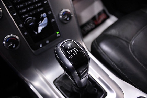 Volvo V70 24 of 28