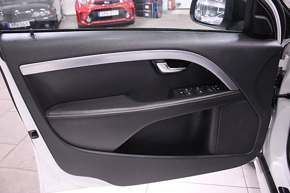 Volvo V70 28 of 28