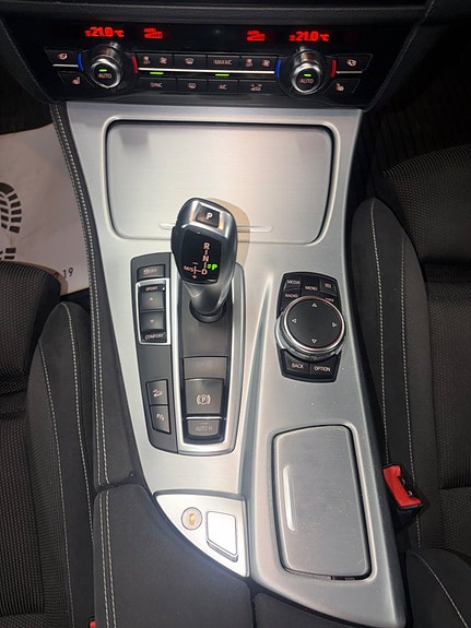 BMW 520d 5 of 14