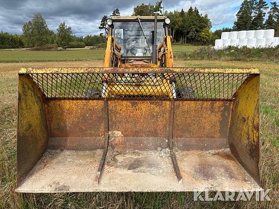 Traktor Zetor 6748 med lastare 2 of 6