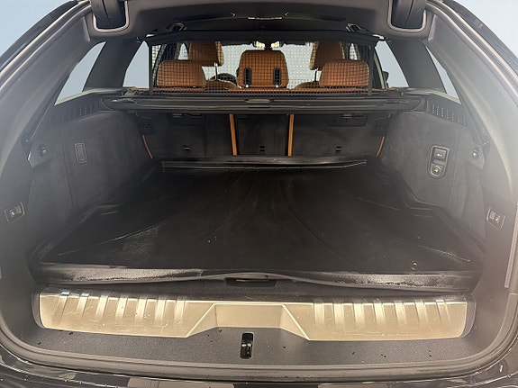 BMW 530e 12 of 26