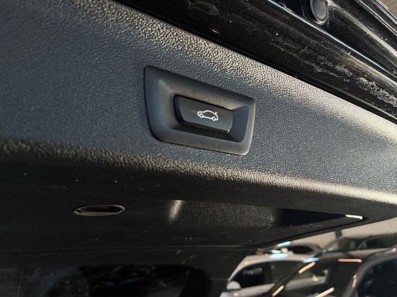 BMW 530e 17 of 26