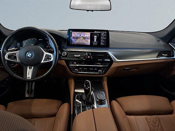 BMW 530e 8 of 26