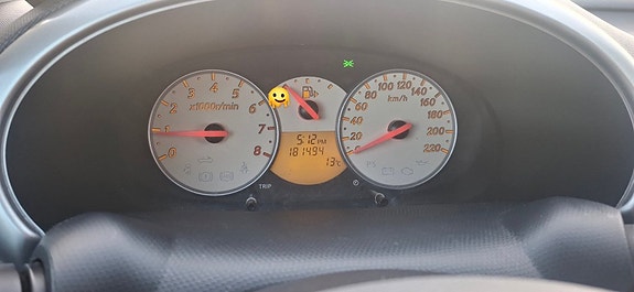 Nissan Micra C+C 12 of 14