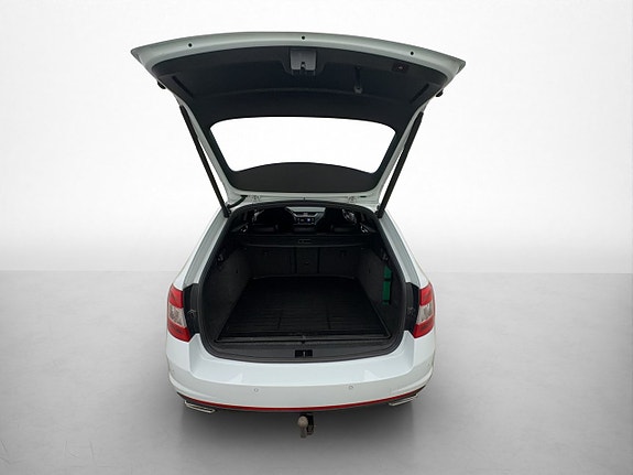 Skoda Octavia RS 26 of 30
