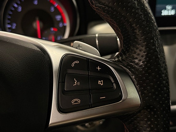 Mercedes-Benz CLA220 23 of 25