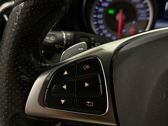 Mercedes-Benz CLA220 22 of 25