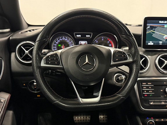 Mercedes-Benz CLA220 21 of 25