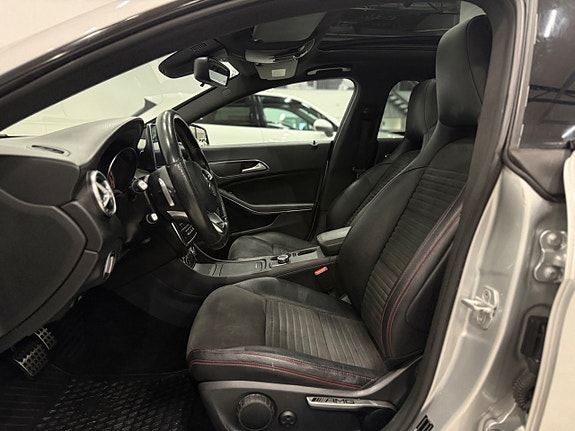 Mercedes-Benz CLA220 10 of 25