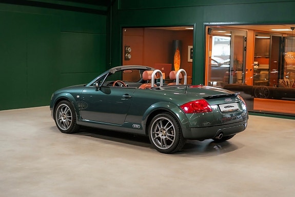 Audi TT 3 of 27