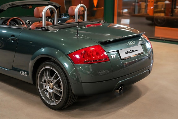 Audi TT 4 of 27