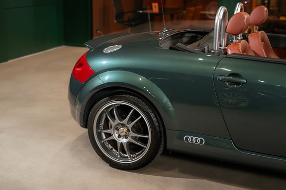 Audi TT 6 of 27