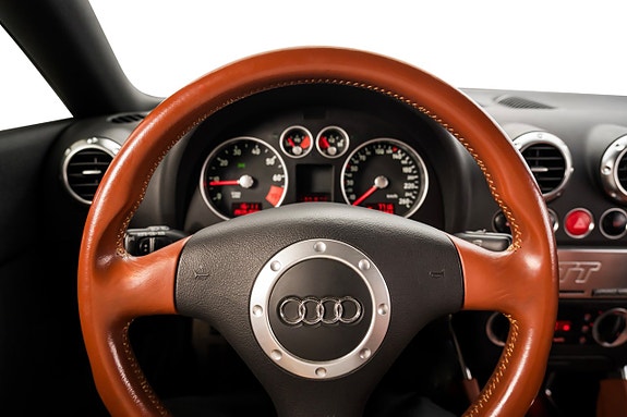 Audi TT 14 of 27