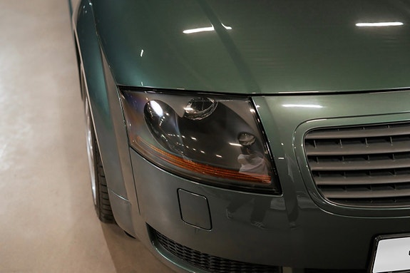 Audi TT 9 of 27