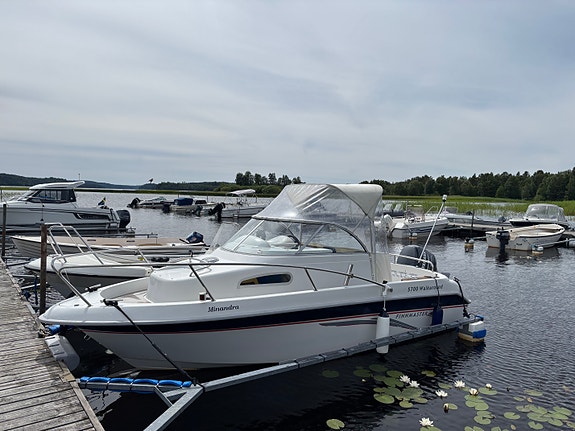 Finnmaster 5700 WA med 100 HK Yamaha Fyrtakt 2 of 4