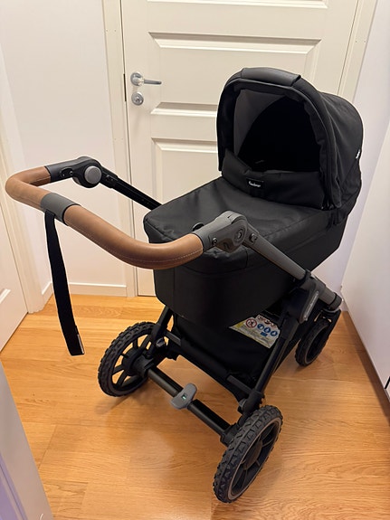 Product image 1 of 9