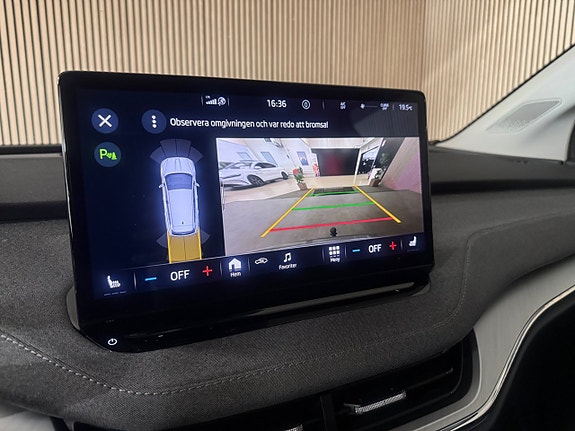 Skoda Enyaq 19 of 30