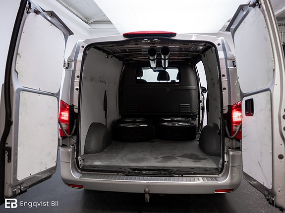 Mercedes-Benz Vito 119 17 of 30