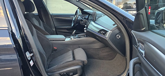 BMW 520d 13 of 22