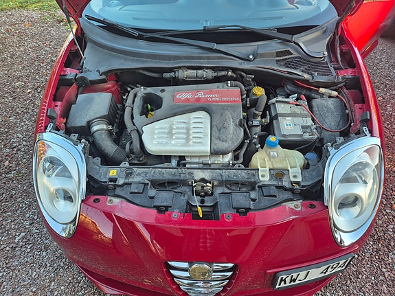 Alfa Romeo MiTo 11 of 17