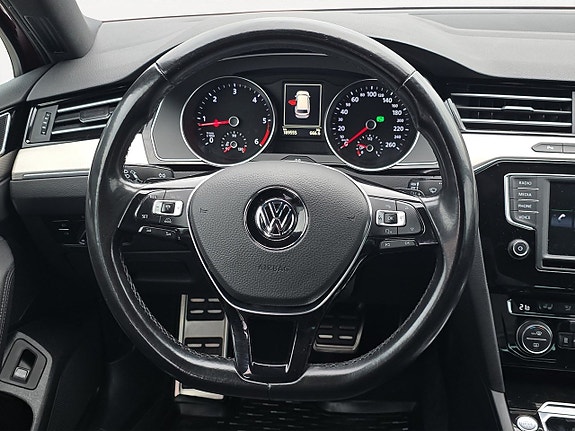 Volkswagen Passat Alltrack 11 of 20