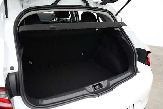 Renault Megane 19 of 24