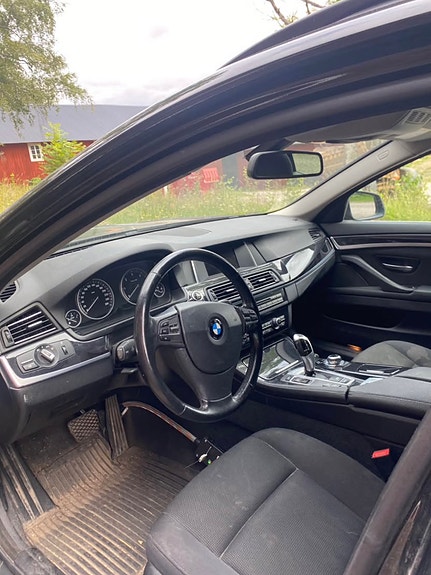 BMW 520d 8 of 8