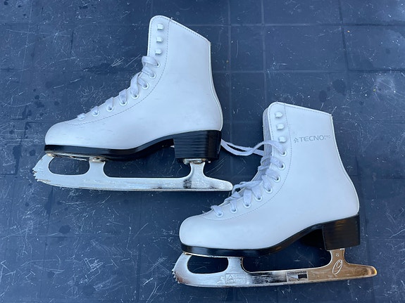 Product image 1 of 10