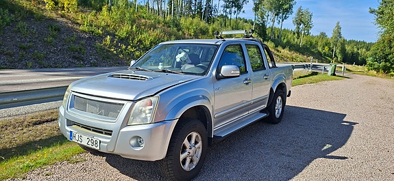 Isuzu D-max 7 of 9
