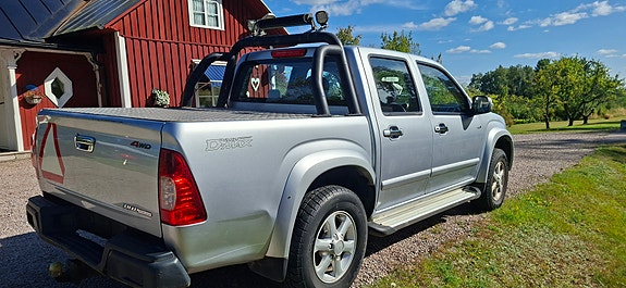 Isuzu D-max 3 of 9