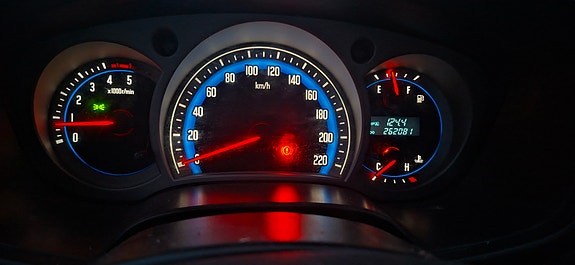 Isuzu D-max 9 of 9