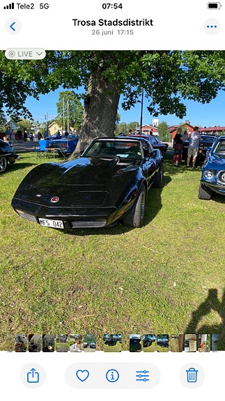 Chevrolet Corvette 3 of 5
