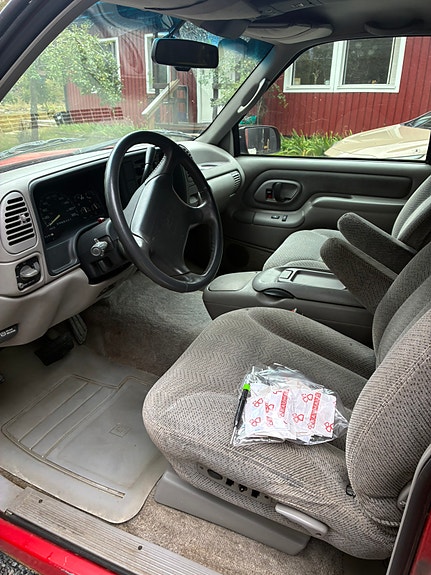 Chevrolet Tahoe 3 of 10