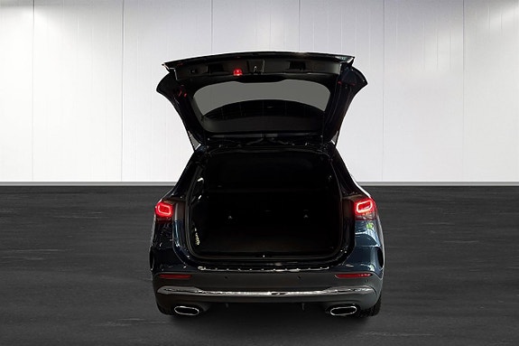 Mercedes-Benz GLA 200 d 18 of 20