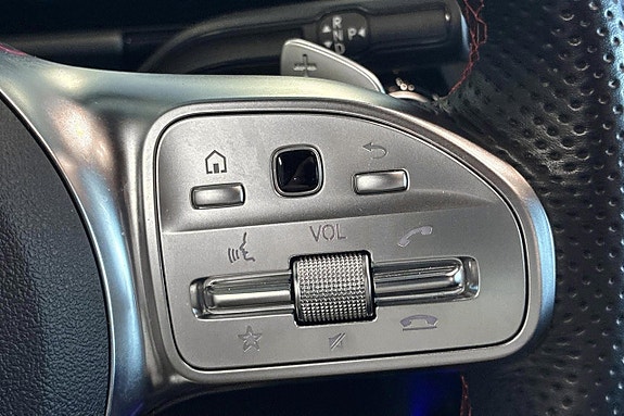 Mercedes-Benz GLA 200 d 6 of 20