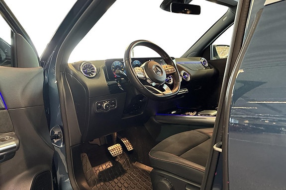 Mercedes-Benz GLA 200 d 16 of 20