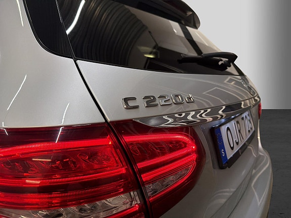 Mercedes-Benz C220 d 16 of 30