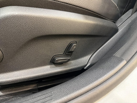 Mercedes-Benz C220 d 10 of 30