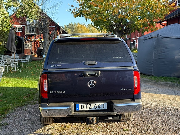Mercedes-Benz X350 d 3 of 9