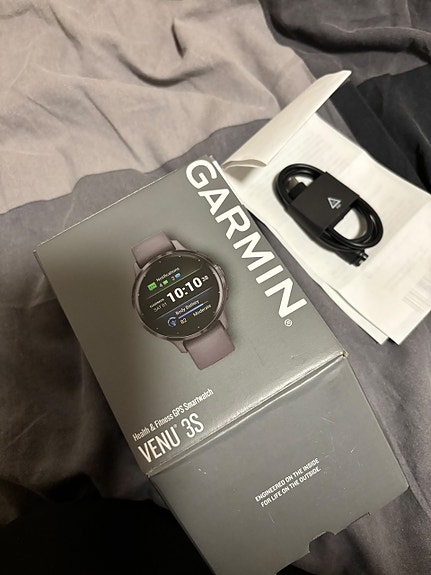 Garmin Venu 3S smartklocka grå