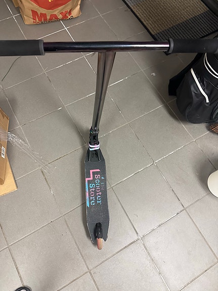Product image 2 of 5