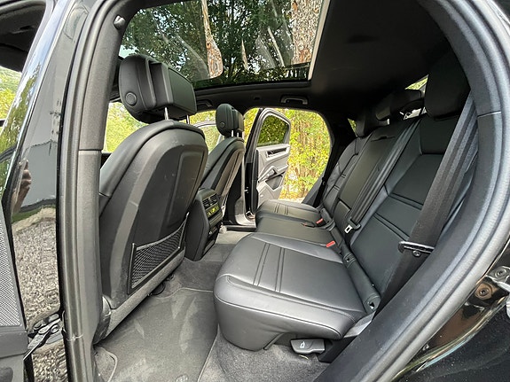 Porsche Cayenne Coupe 17 of 20