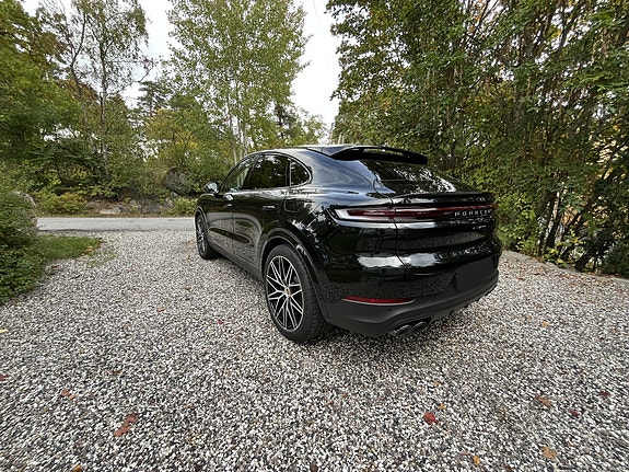 Porsche Cayenne Coupe 4 of 20