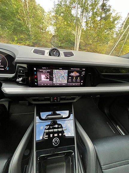 Porsche Cayenne Coupe 14 of 20