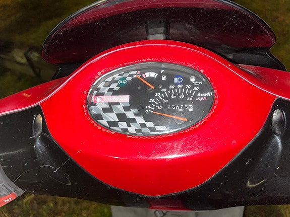 Kymco Super 9 A/C 5 of 5